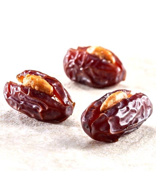 dates with roasted almond